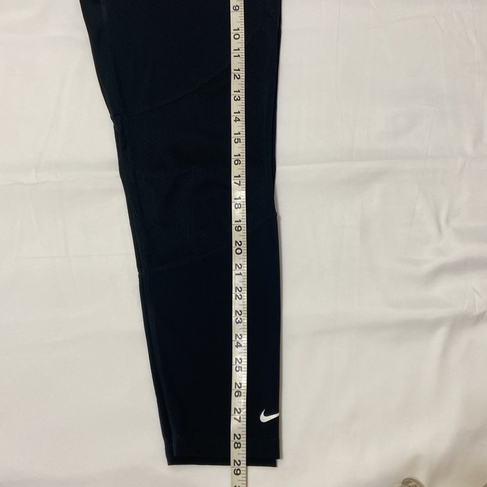 NIKE PRO DRI-FIT WOMEN’S BLACK LEGGINGS. MEDIUM. - Picture 11 of 14